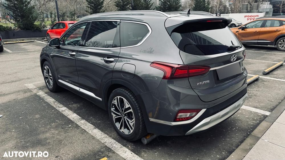 Hyundai Santa Fe 2.2 CRDi 4WD 8AT Luxury - 4