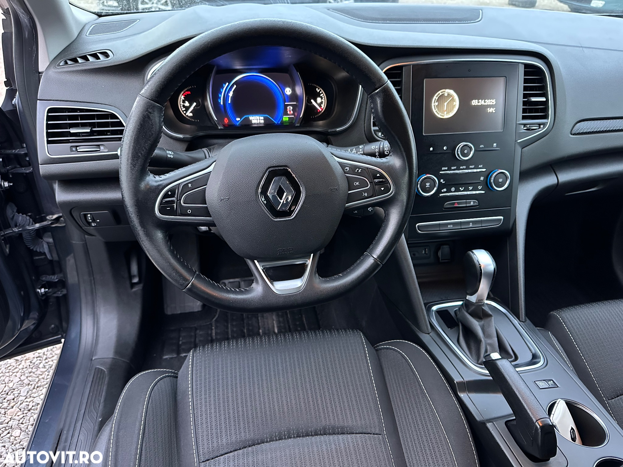 Renault Megane Grandtour BLUE dCi 115 EDC BUSINESS EDITION - 29