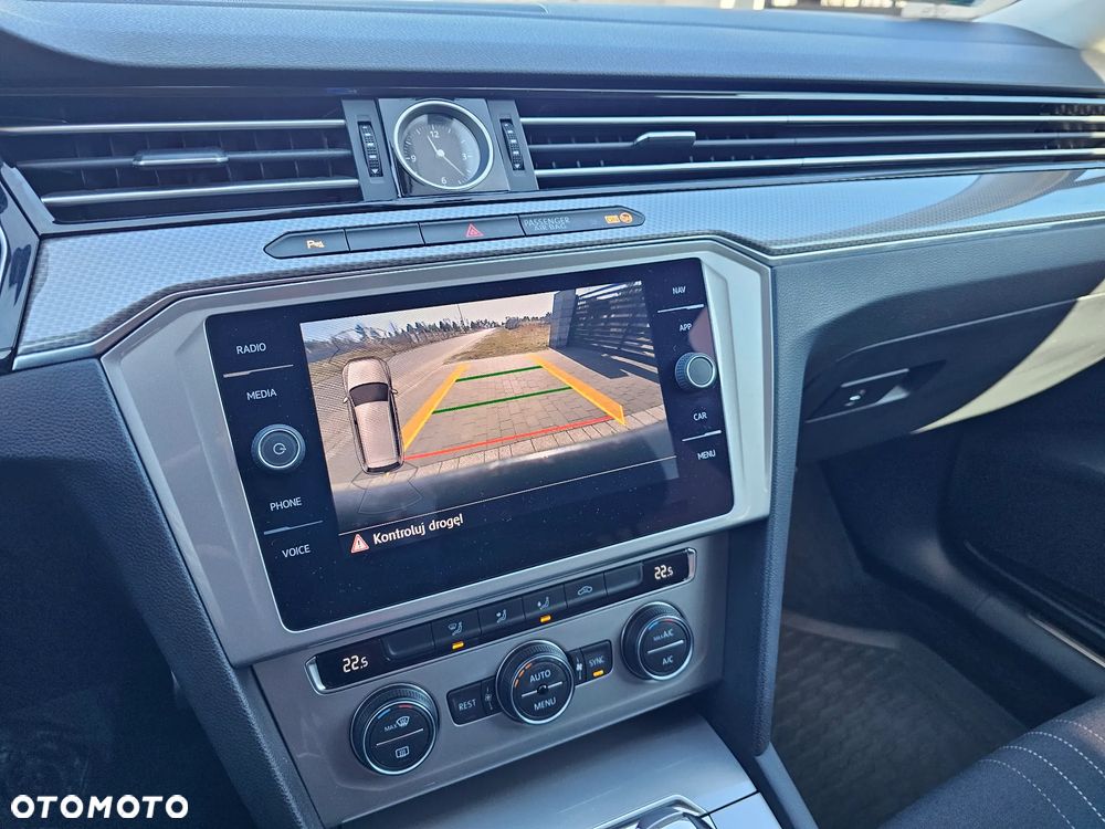 Volkswagen Passat Alltrack - 15