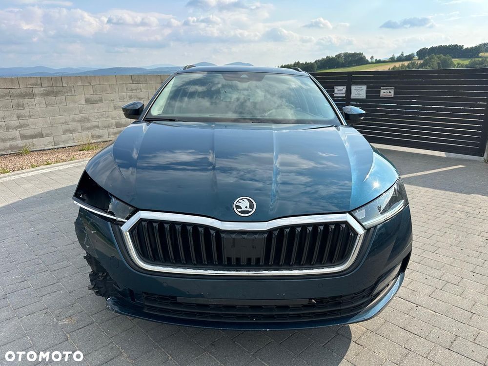 Skoda Octavia 2.0 TDI DSG Ambition - 2