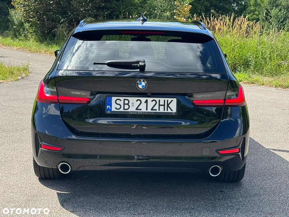 BMW Seria 3 320d xDrive Sport Line Shadow - 12