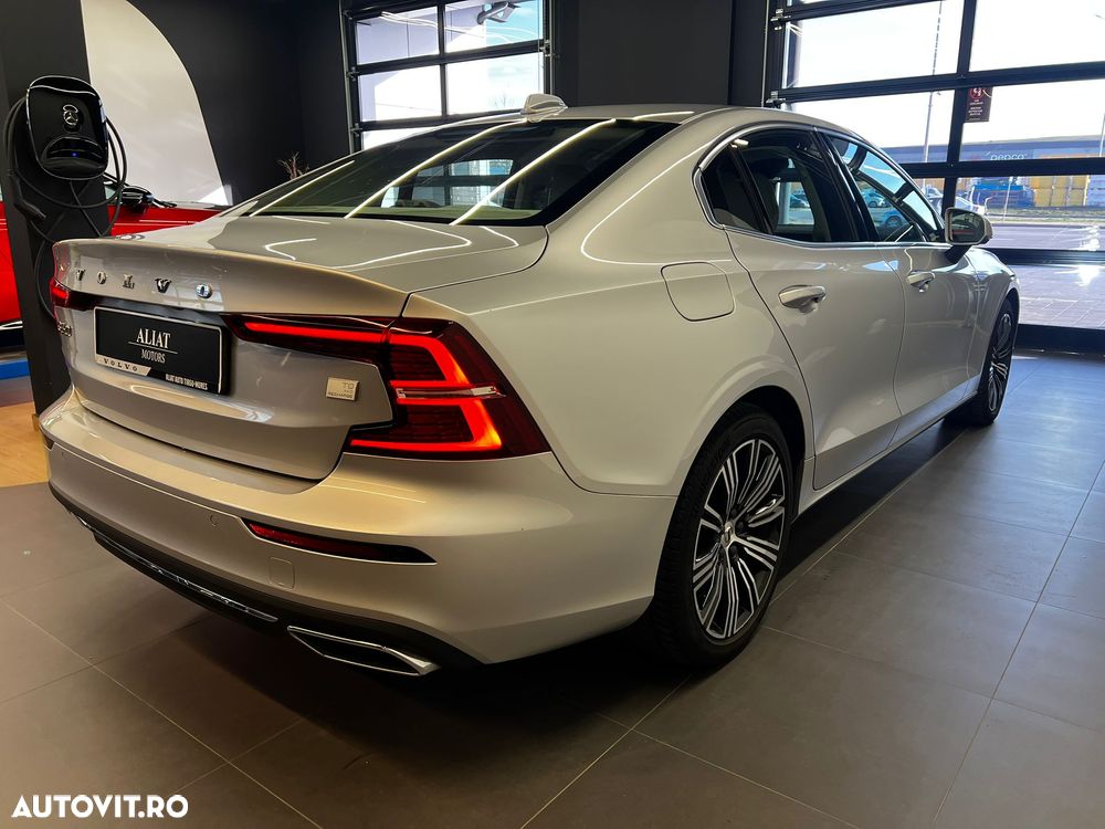 Volvo S60 T8 Recharge AWD Geartronic Inscription - 4