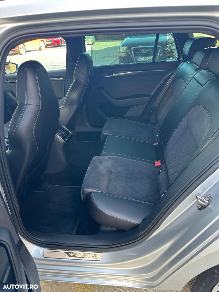 Skoda Superb 2.0 TSI 4X4 DSG Sportline - 8