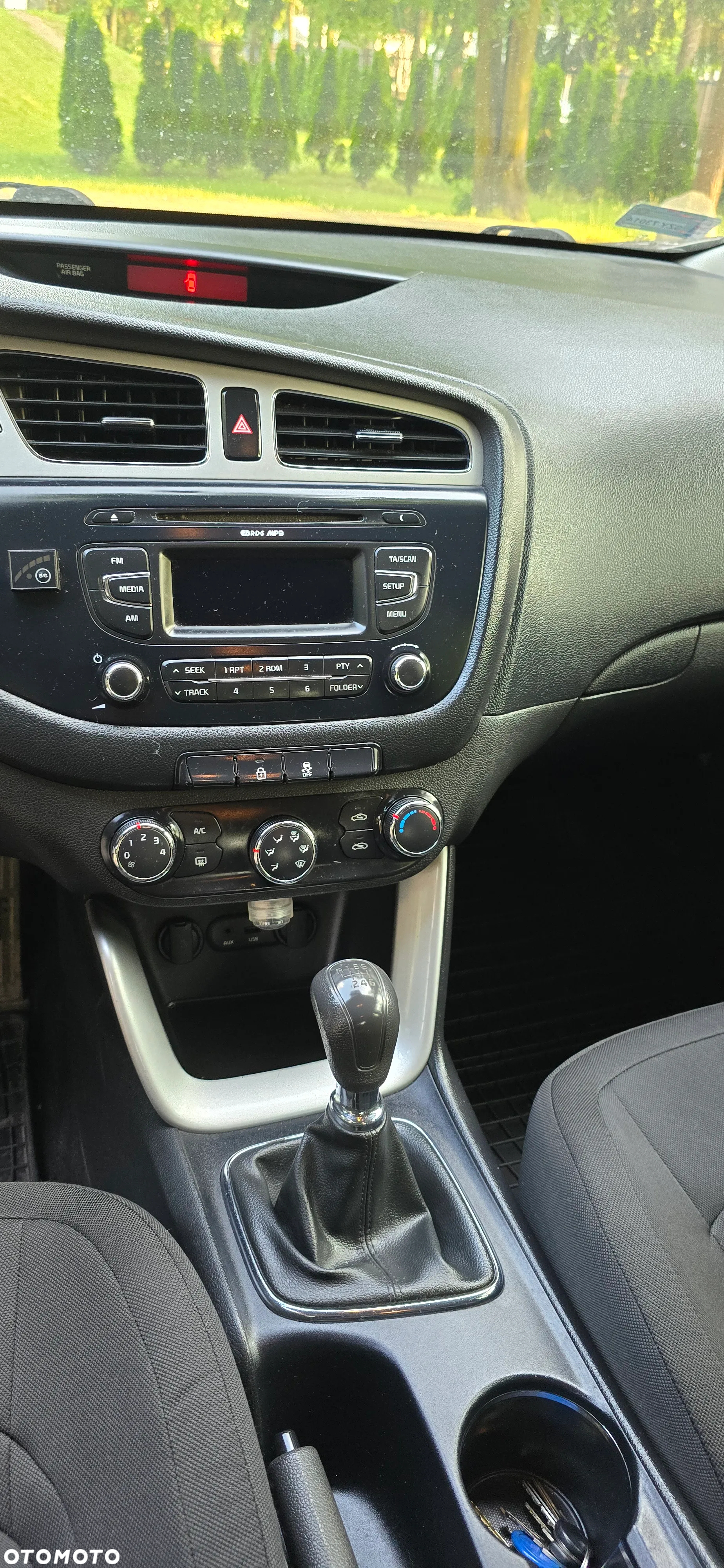 Kia Ceed Cee'd 1.4 L - 8