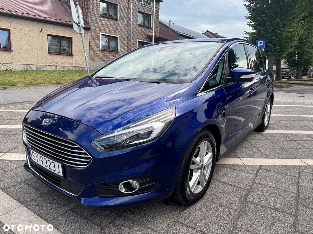 Ford S-Max - 16