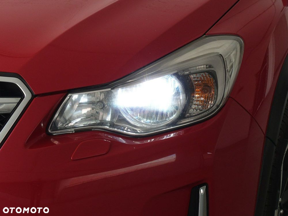Subaru XV 2.0i Lineartronic Edition Pure Red - 33
