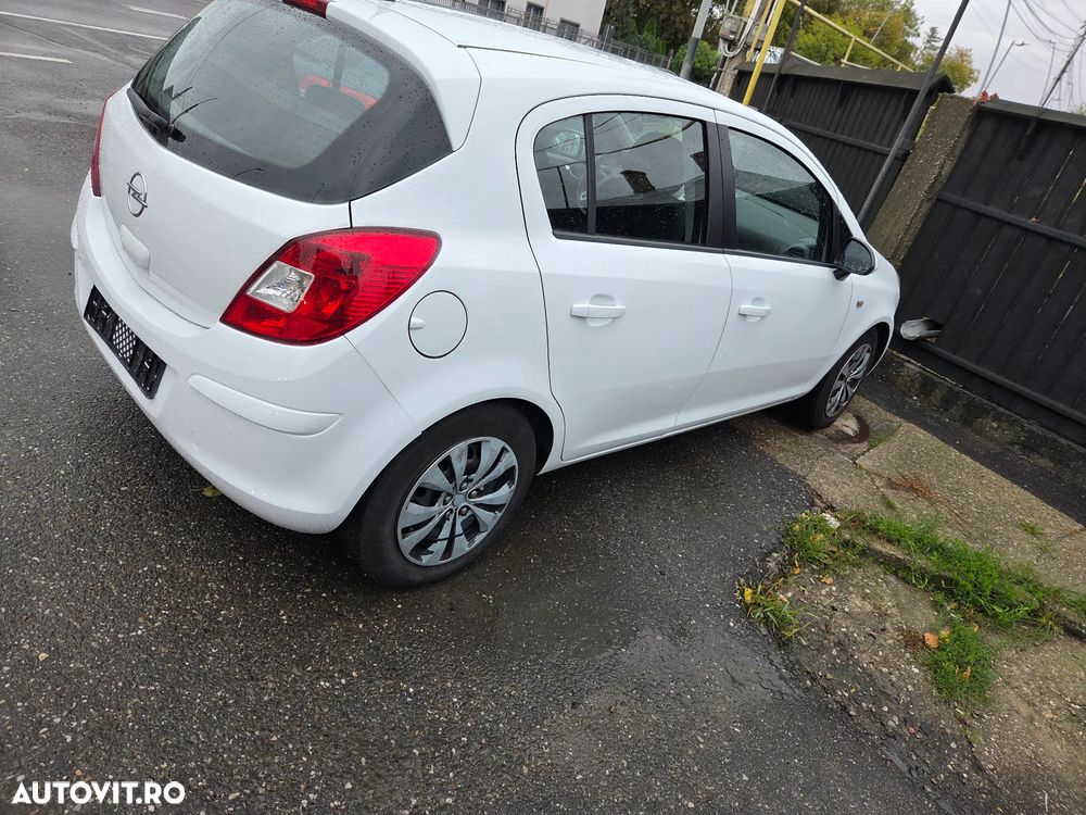 Opel Corsa - 2