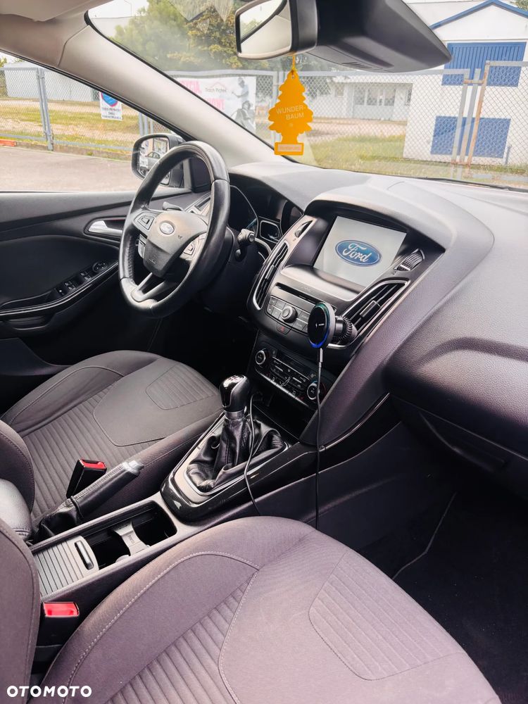 Ford Focus 1.0 EcoBoost 99g Trend - 5