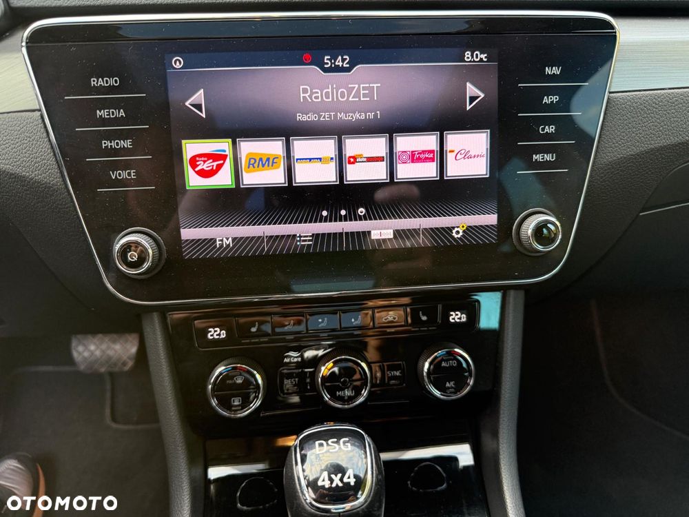 Skoda Superb 2.0 TDI 4x4 DSG Style - 25