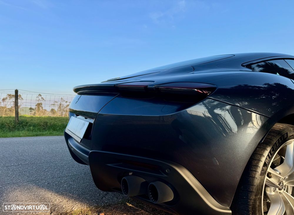 Ferrari Roma 3.9 Twin-Turbo V8 - 3