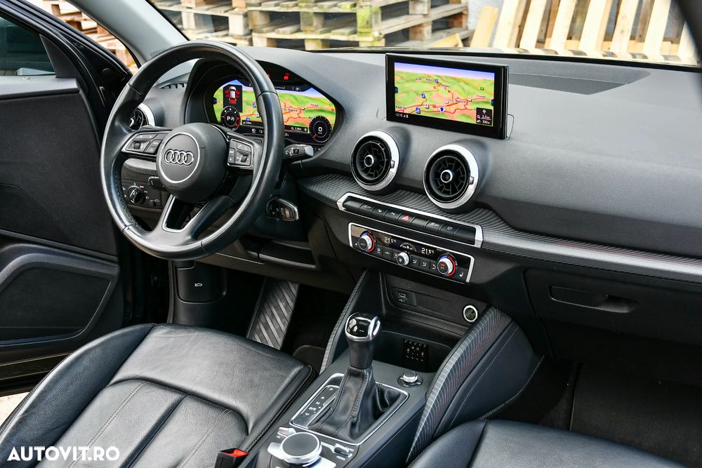 Audi Q2 S-Line Plus - 31