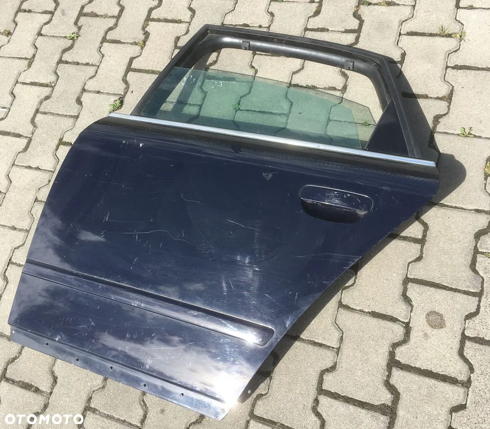 Audi A4 B7 8E sedan drzwi tył tylne prawe - 1