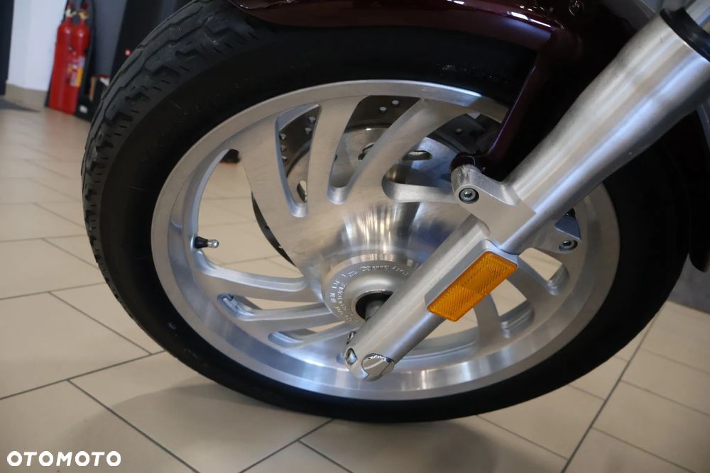 Honda VTX - 17