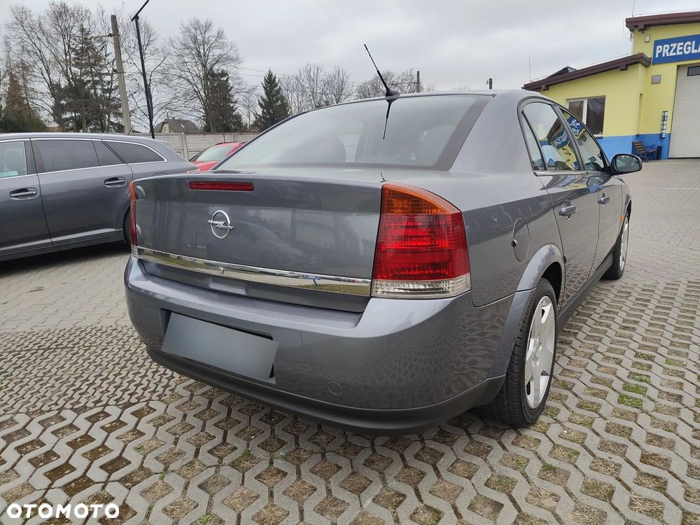 Opel Vectra 2.2 DTI - 6