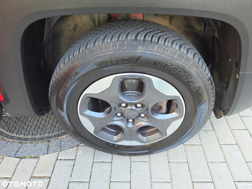 Jeep Renegade 1.4 MultiAir Longitude FWD S&S - 36