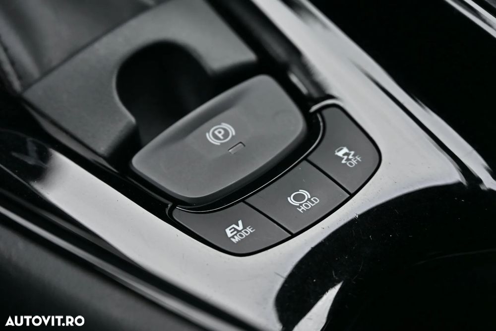 Toyota C-HR Hybrid Team Deutschland - 30