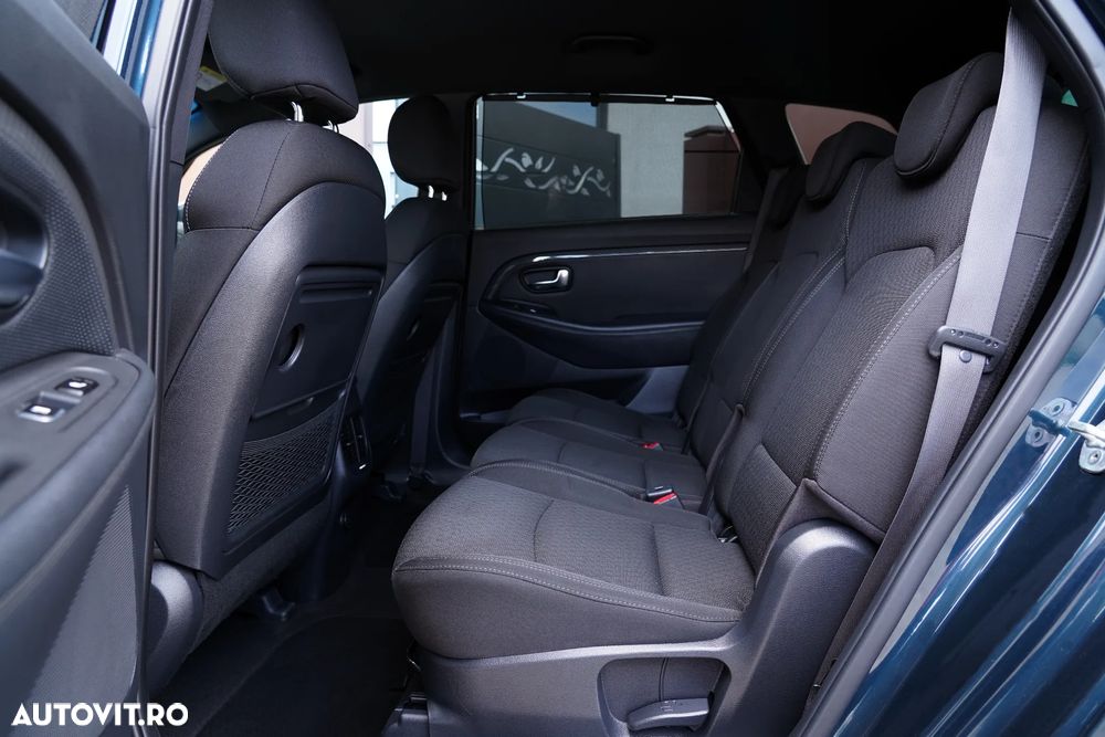 Kia Carens 1.7 CRDi 141 Aut. Dream Team Edition - 7