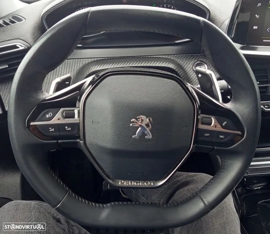 Peugeot 2008 1.2 PureTech Allure EAT8 - 9
