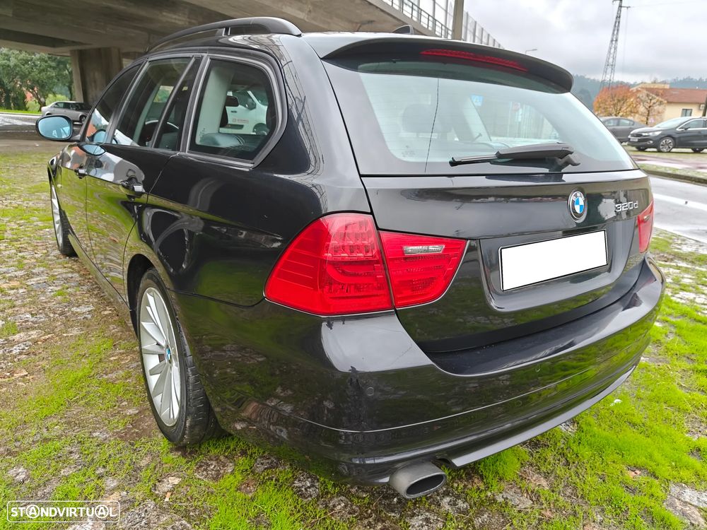 BMW 320 d Touring - 8