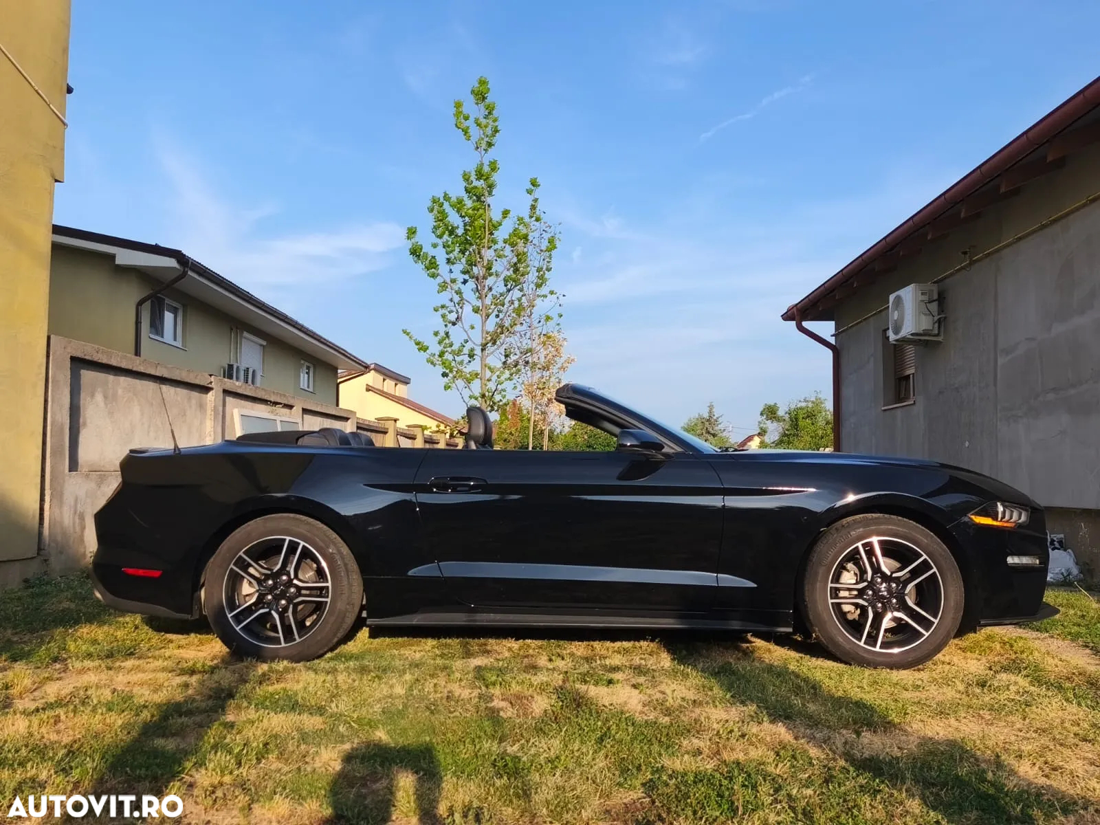 Ford Mustang 2.3 Eco Boost Aut. - 4