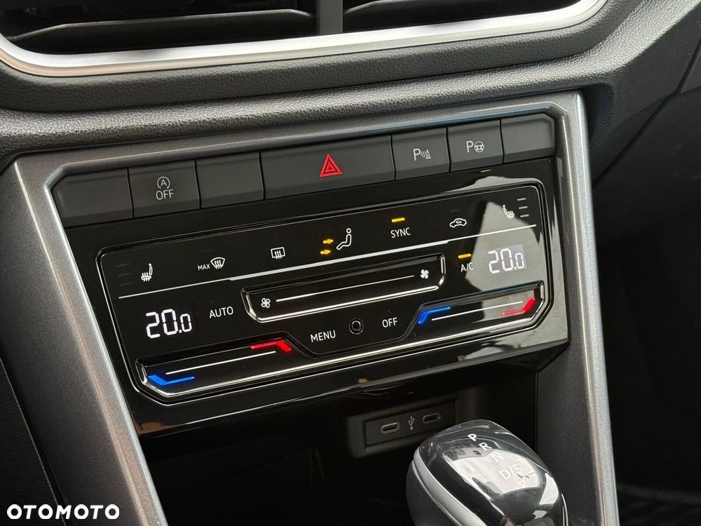 Volkswagen T-Roc 1.5 TSI Style DSG - 10