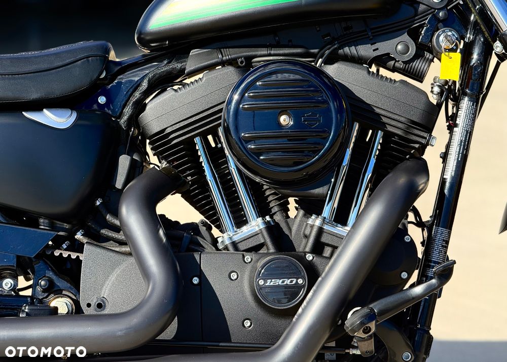 Harley-Davidson Sportster Iron 1200 - 20