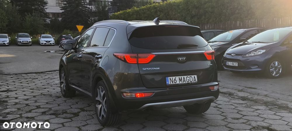 Kia Sportage - 4
