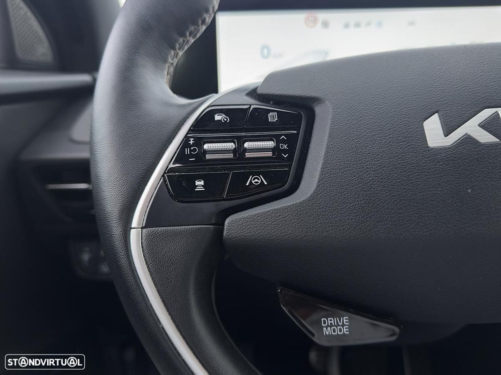 Kia EV6 77,4-kWh AWD GT-line - 35