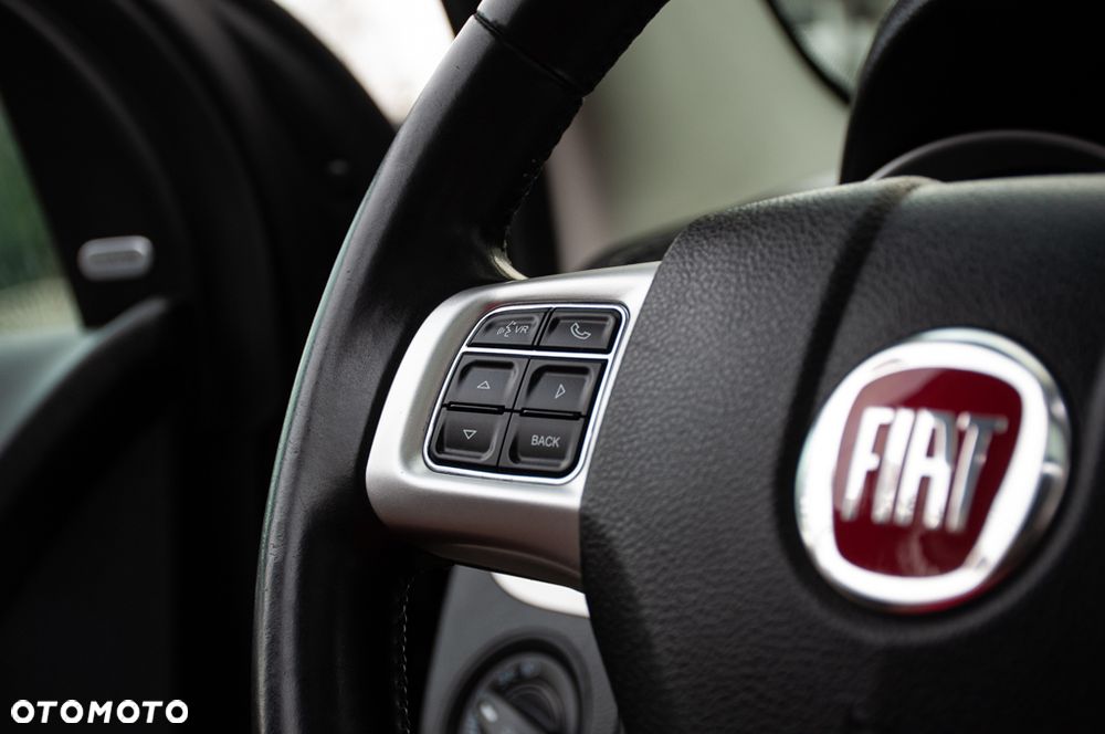 Fiat Freemont 2.0 Multijet 16V DPF Automatik Allrad Black Code - 35