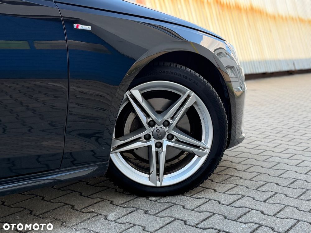 Audi A4 Avant 40 TDI S tronic S line - 20