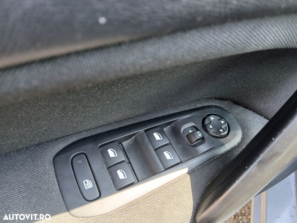 Peugeot 308 1.2L PureTech S&S BVM6 Active Pack - 7