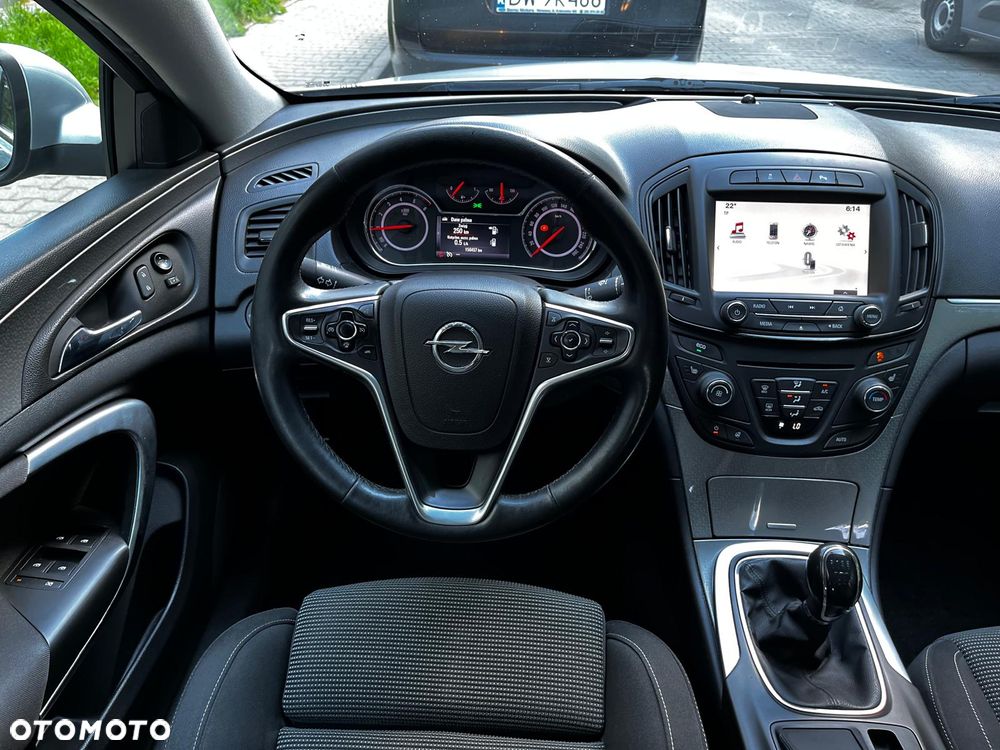 Opel Insignia - 13