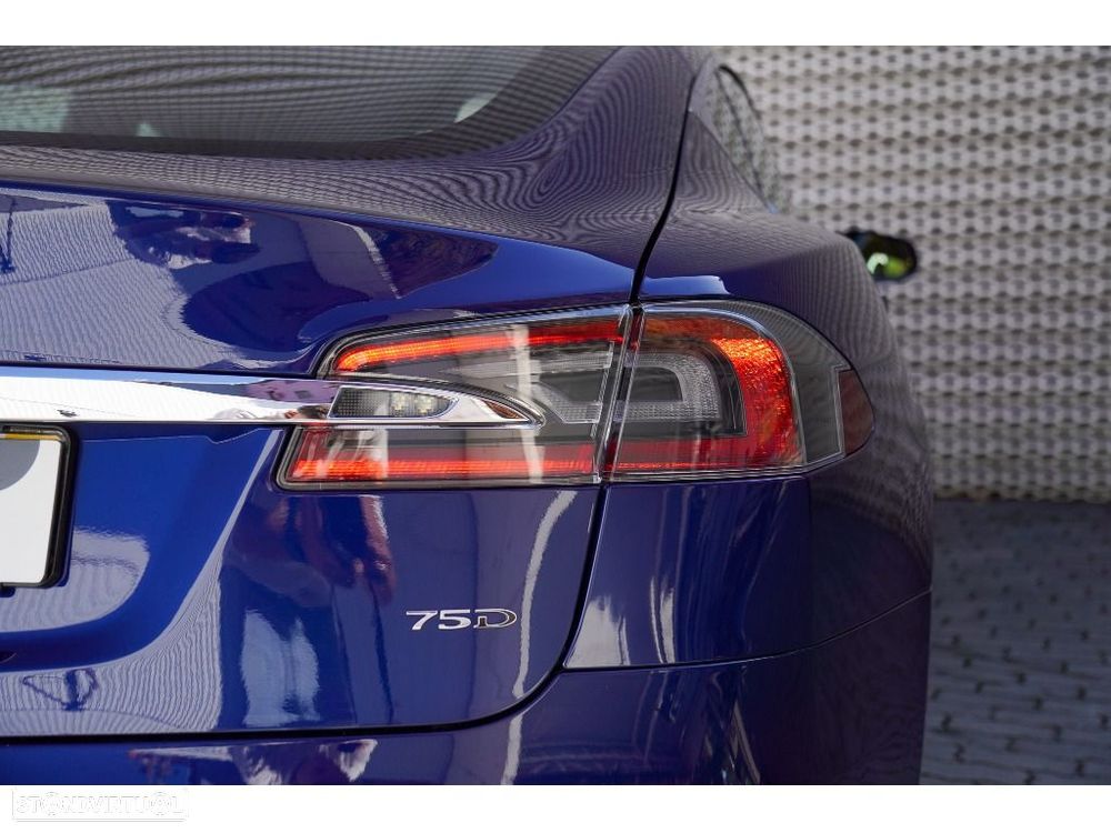 Tesla Model S 75D - 8