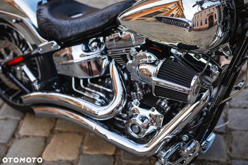 Harley-Davidson FXSB Breakout - 8