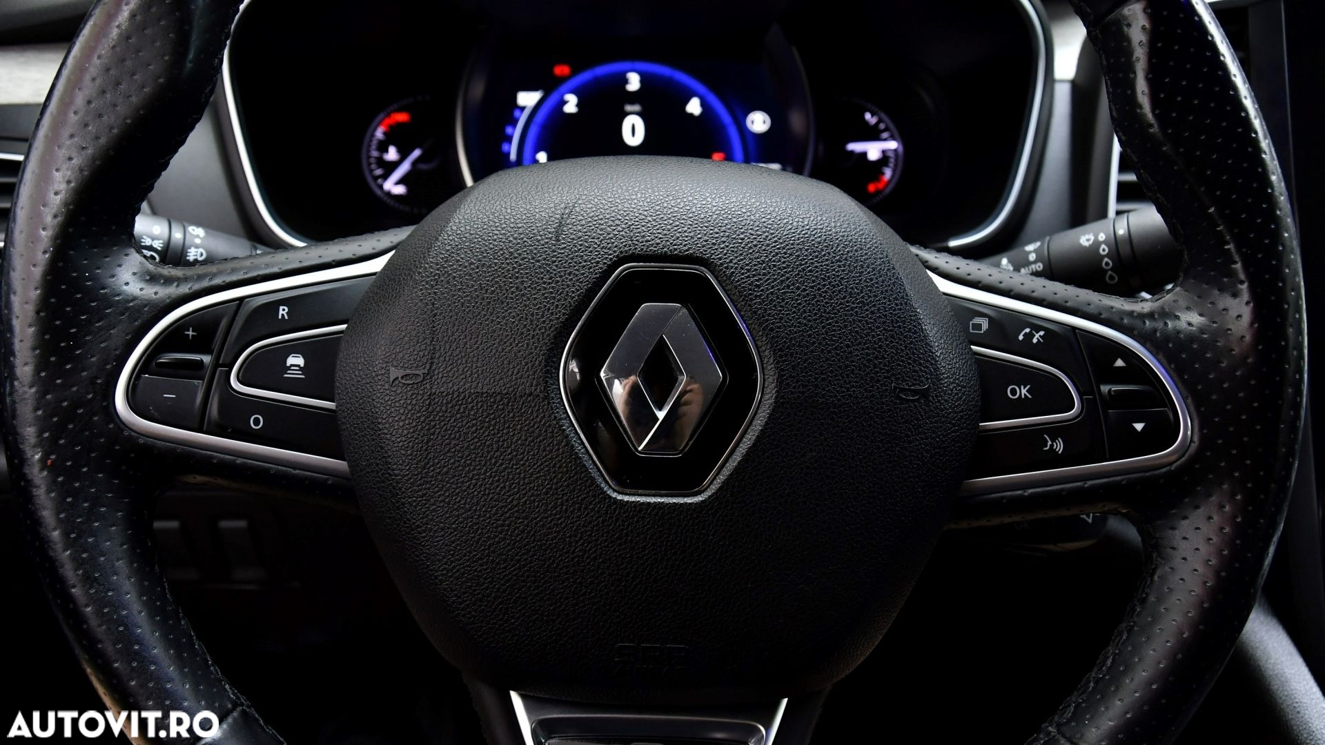 Renault Talisman ENERGY dCi 160 EDC INITIALE PARIS - 23