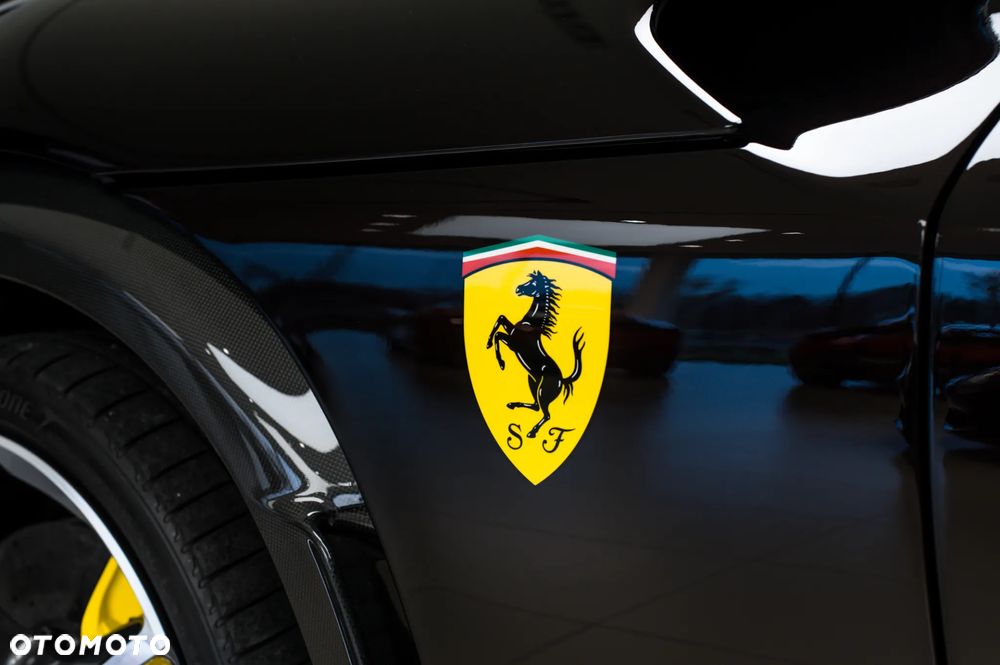 Ferrari Purosangue - 11