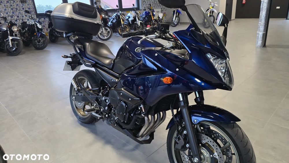 Yamaha XJ - 27