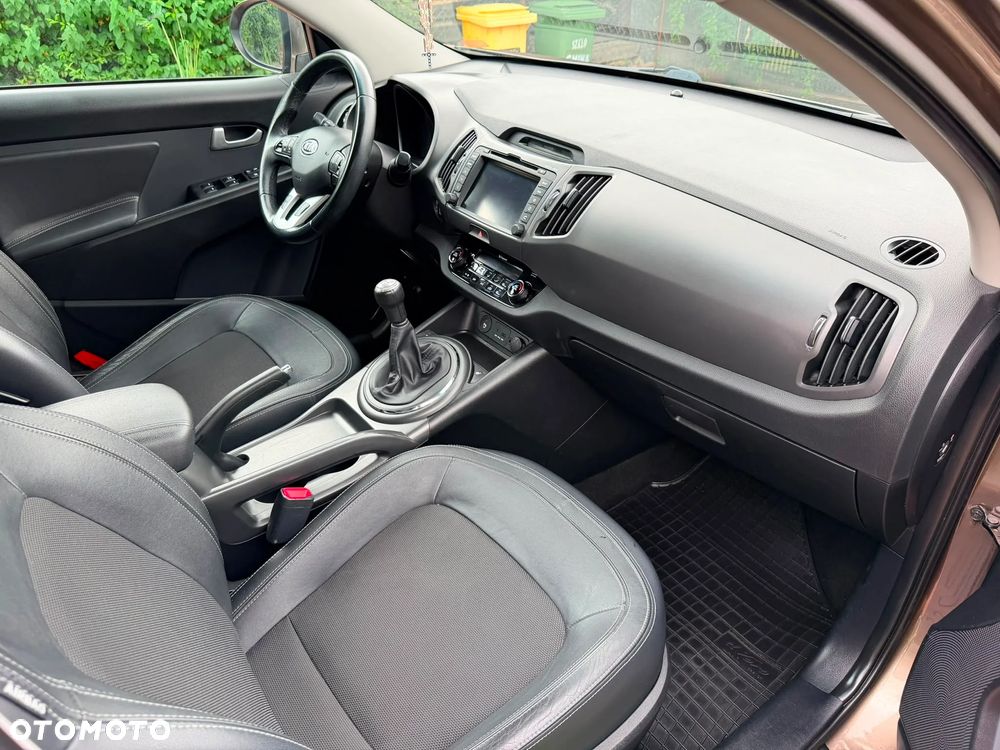 Kia Sportage 2.0 CVVT 4WD Vision - 20