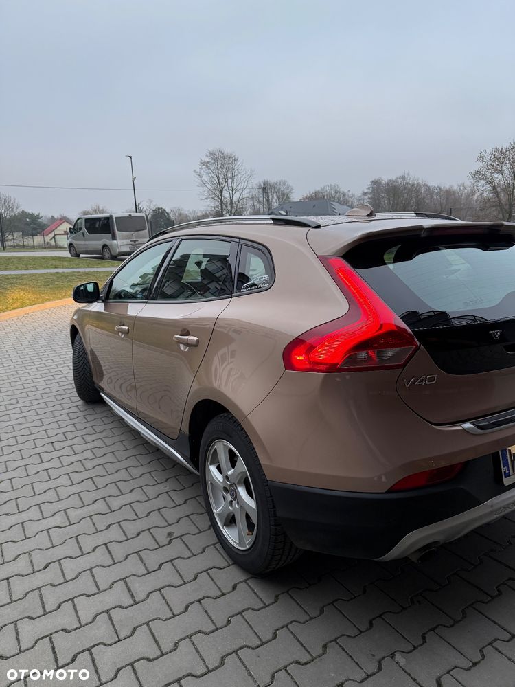 Volvo V40 D3 Kinetic - 5