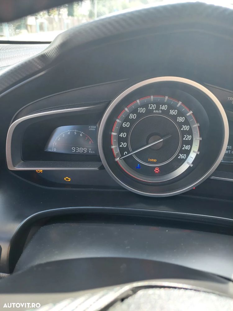Mazda 3 G120 Revolution - 4