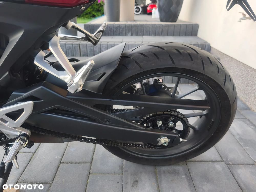 Honda CB - 18