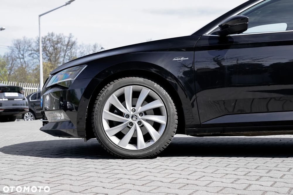 Skoda Superb 2.0 TDI 4x4 L&K DSG - 4