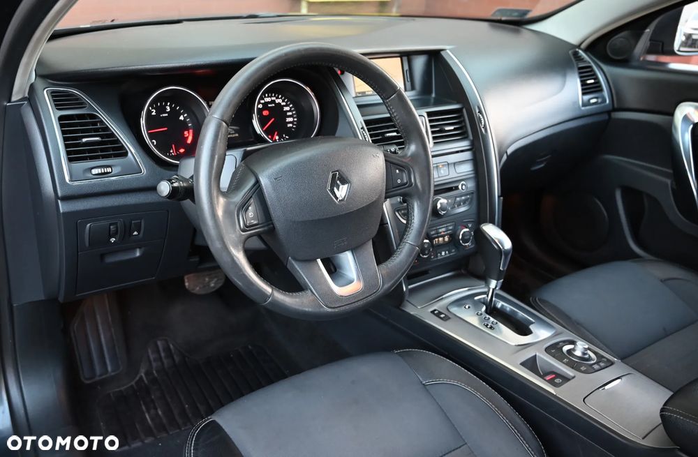 Renault Latitude - 21
