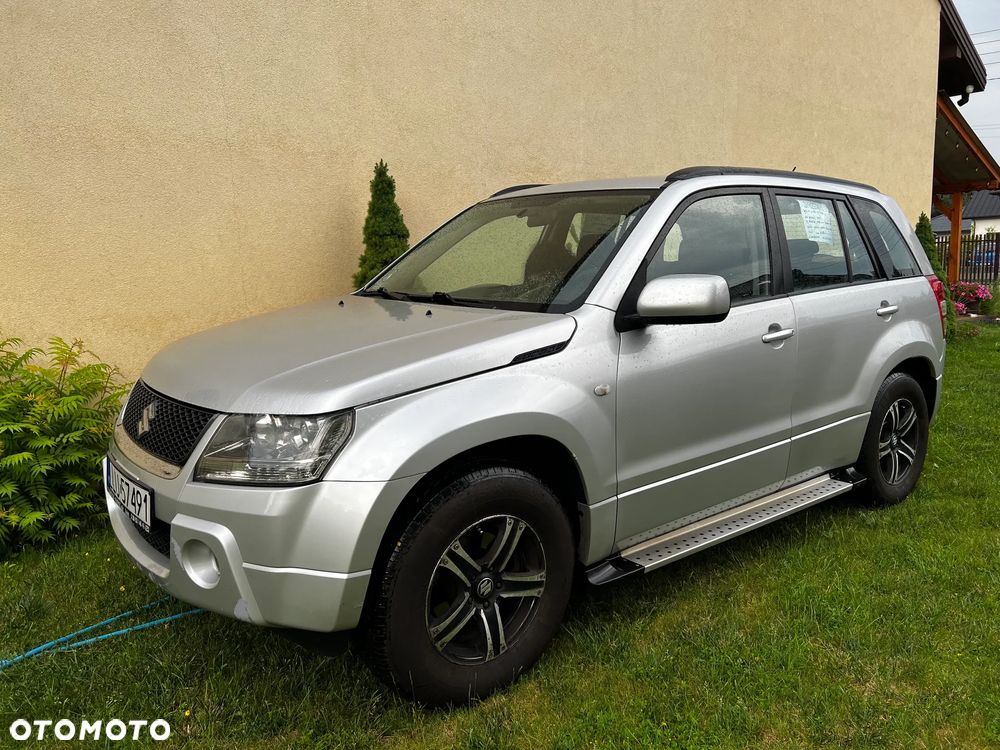Suzuki Grand Vitara 2.0 Comfort - 3
