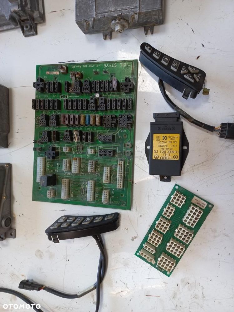 Części Zegar,Licznik,Komputer,Sterownik,case,cs,mxu,deutz,new holland,styer,cnh,82032694,6009076013..620205798..Al110388..0538201043..82022809,,ECU,, BRR-400147R1A,,1-41-258-101,ehr,0538 201 009,0538 201007,bosch,s1x-11 G2 AMP96 NFD CSD CONTROL, 11-32VDC,SAUER DANFOSS. - 6