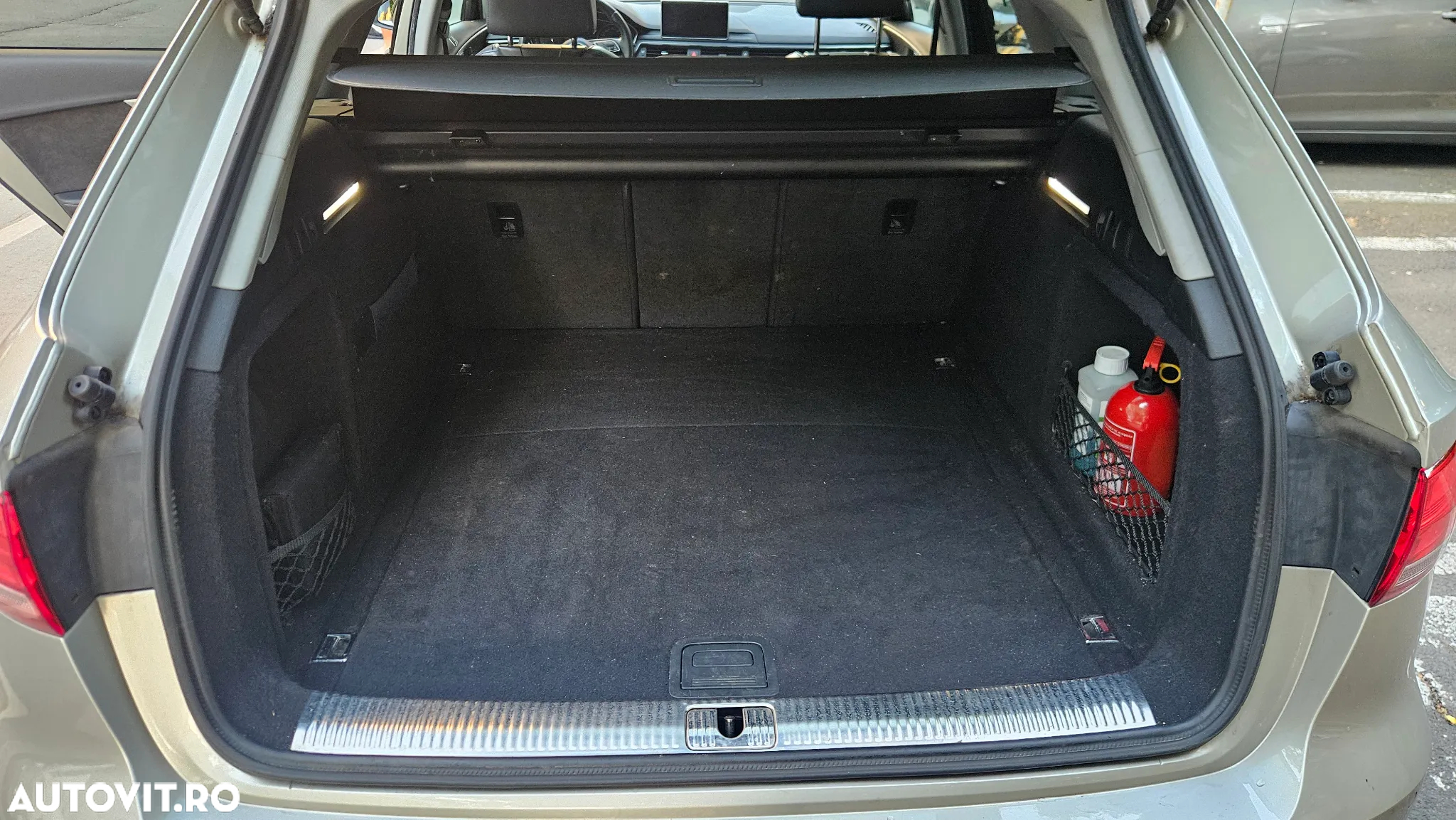 Audi A4 Avant 2.0 TDI S tronic - 12