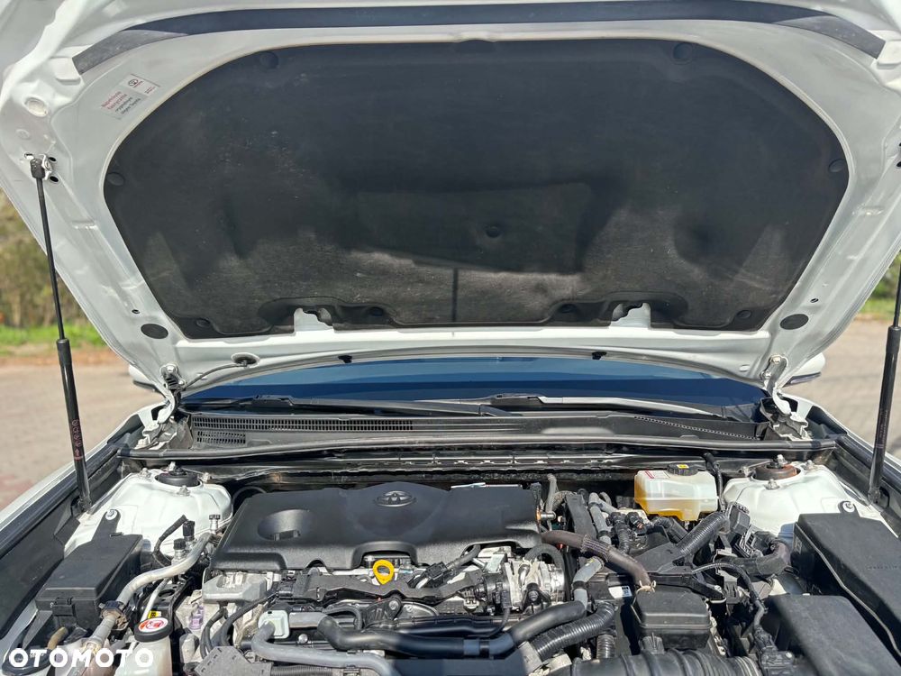 Toyota Camry 2.5 Hybrid Comfort CVT - 19