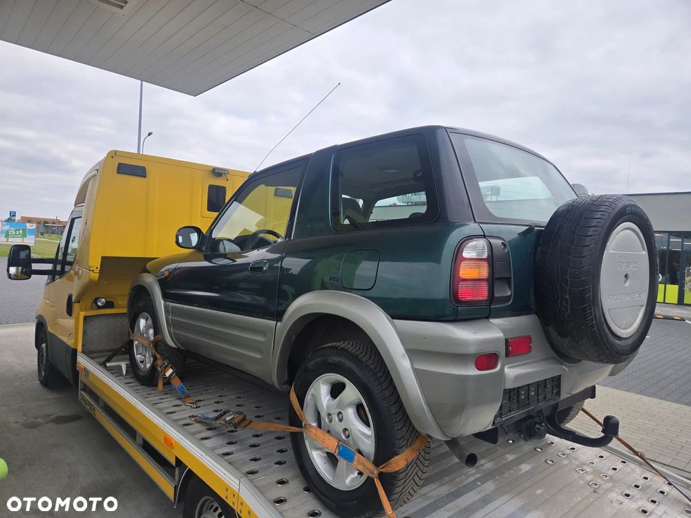 Toyota RAV4 2.0 - 1