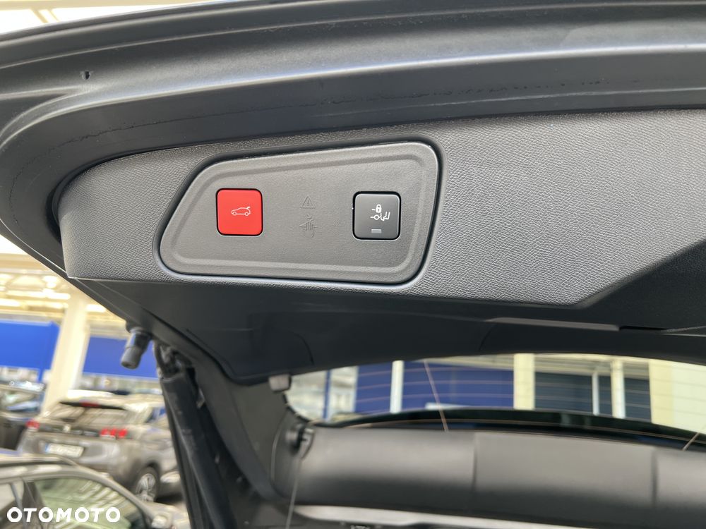 Peugeot 3008 1.5 BlueHDi GT S&S EAT8 - 20