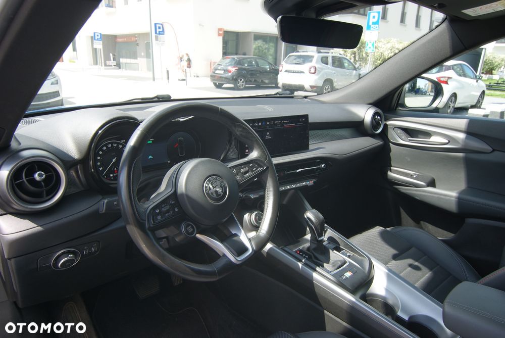 Alfa Romeo Tonale 1.5 T4 GSE mHEV Sprint DCT - 7